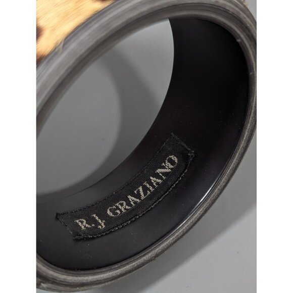 RJ Graziano Faux Fur Cheetah Animal Print Wide Bangle Bracelet 8" - Picture 8 of 11